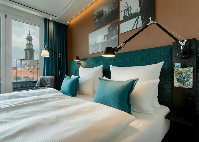 Hotel One Hamburg-fleetinsel 3*